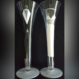 2 Mudpie Champagne Glasses Bride & Groom
